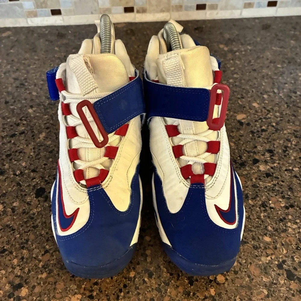 Nike Air Griffey Max 1 GS White Blue Red Kids Size‎ 4Y DX3724-100 Baseball